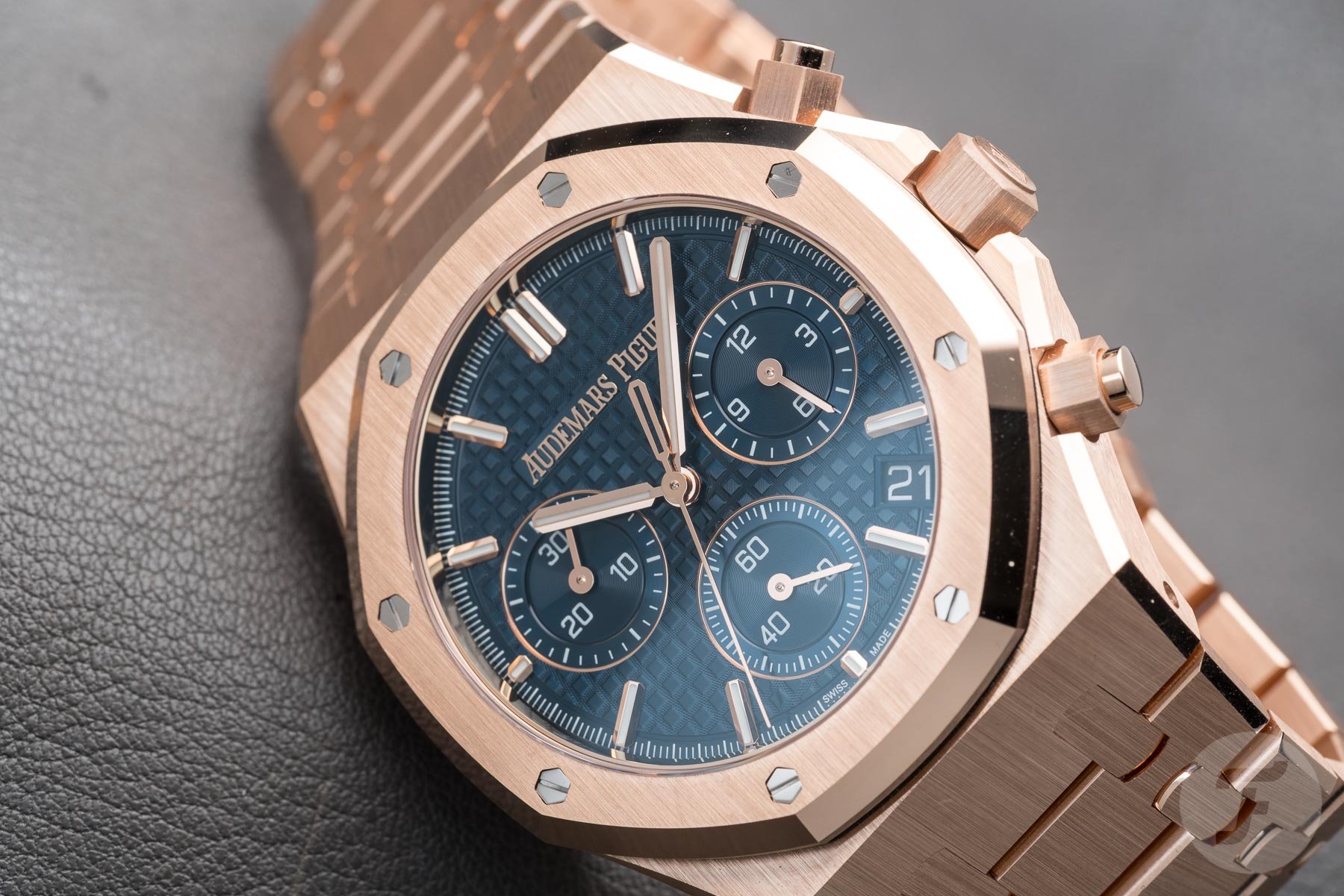 Audemars Piguet Royal Oak Chronograph 41mm Watch Review