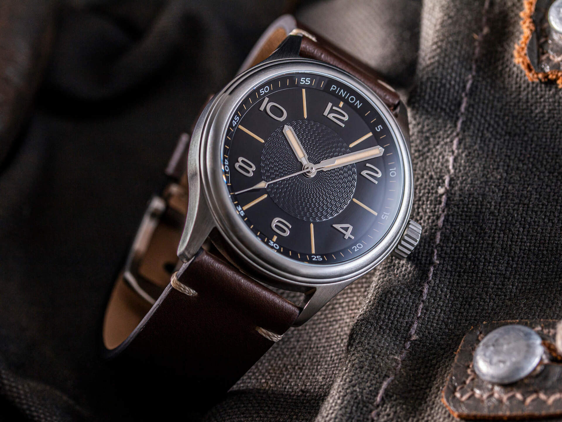 Pinion Neutron 38mm Watch