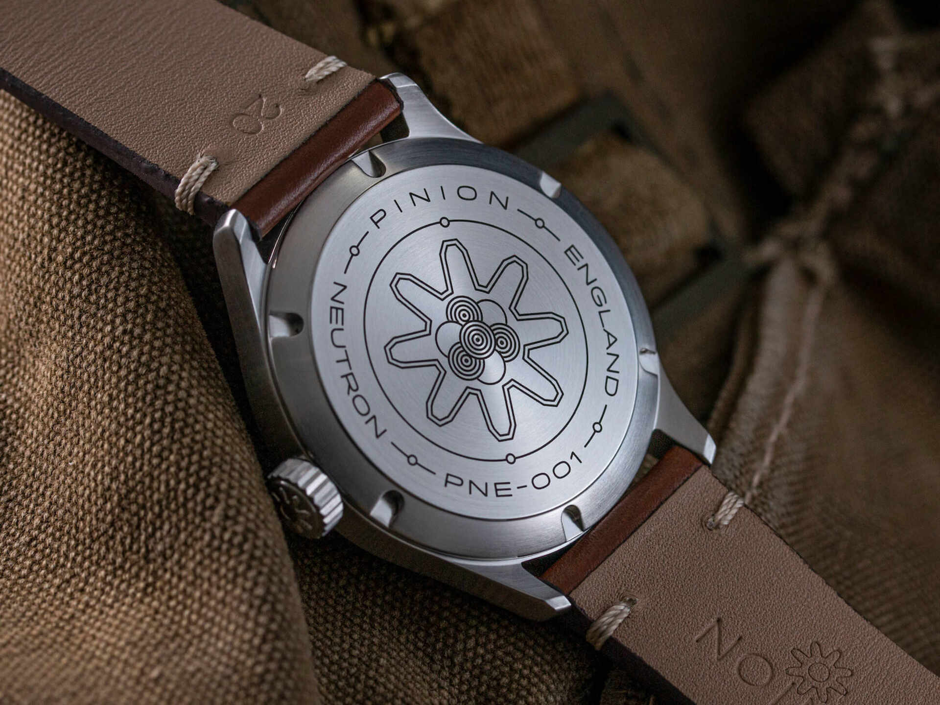 Pinion Neutron 38mm Watch