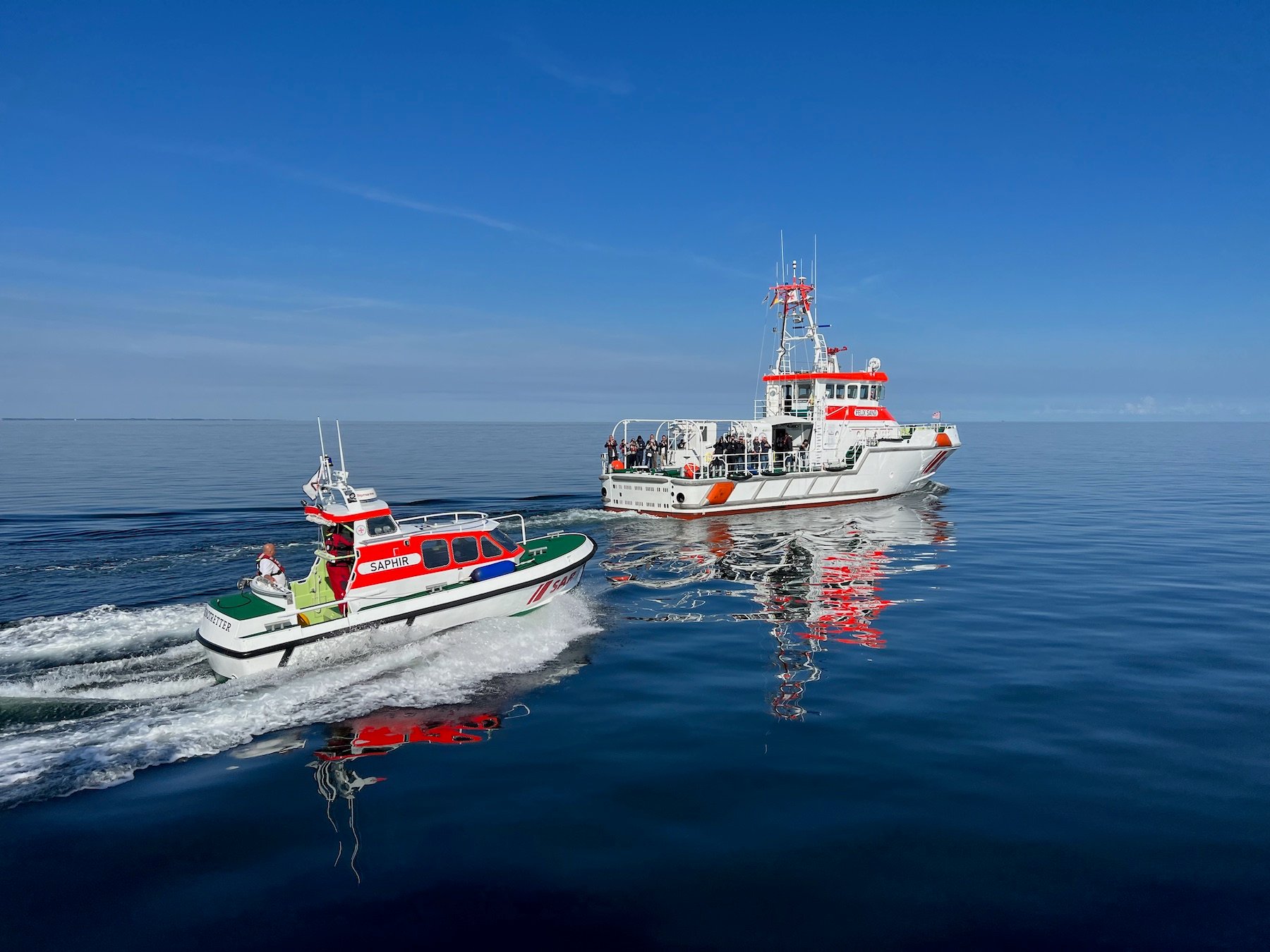 2022 Gill Geschirr Rescue - Schäkel Schlüssel Messer Titan Mt008 Rot -  MT008