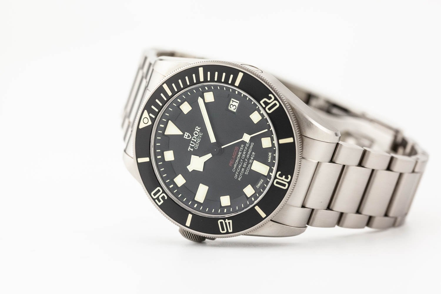 【F】 Pre-Owned Spotlight: Scratching The Tudor Itch