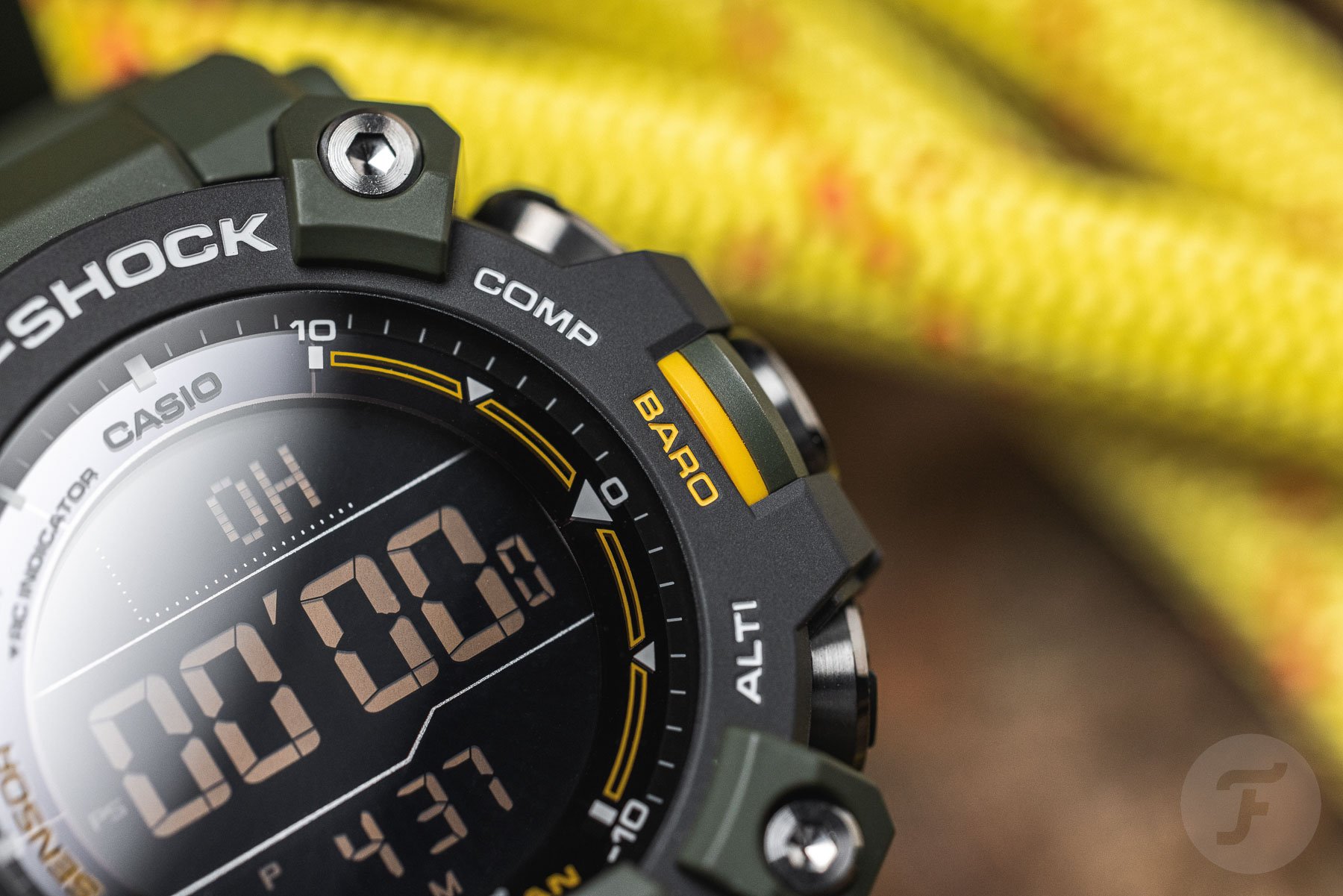 F】 Hands-On With The Redesigned Casio G-Shock Mudman