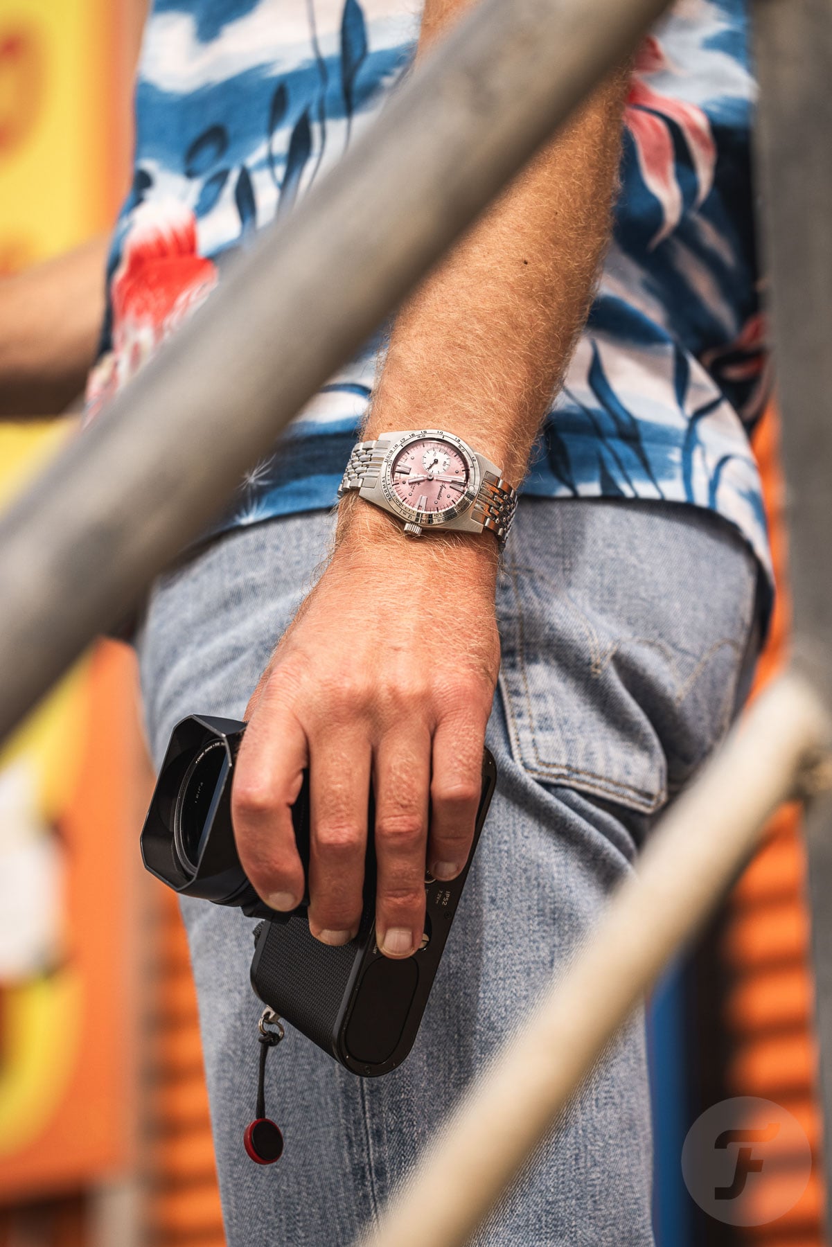 summer watches — salmon-dial Fratello × Aquastar Deepstar II on wrist