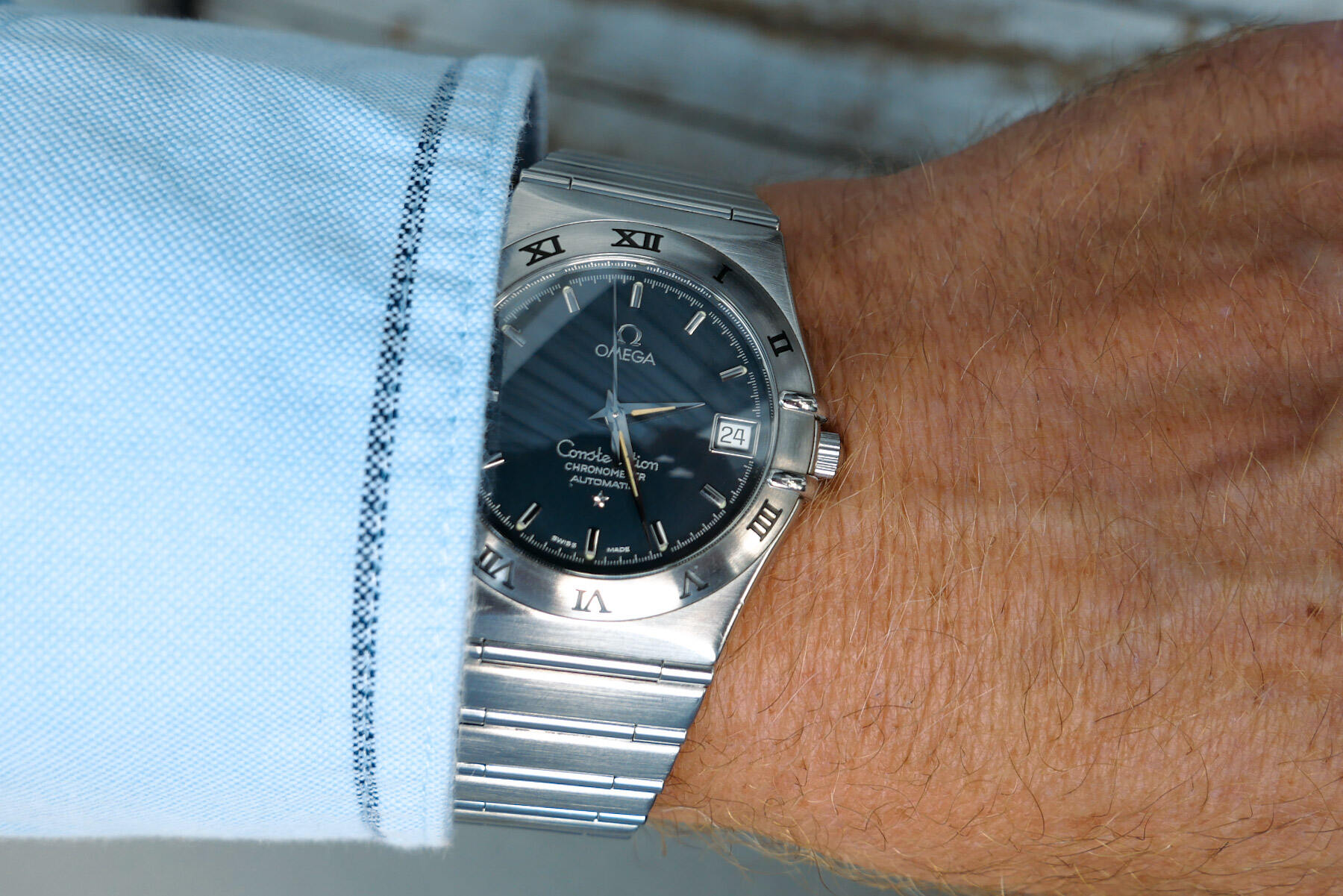 Hands-On With The Neo-Vintage Omega Constellation ’95