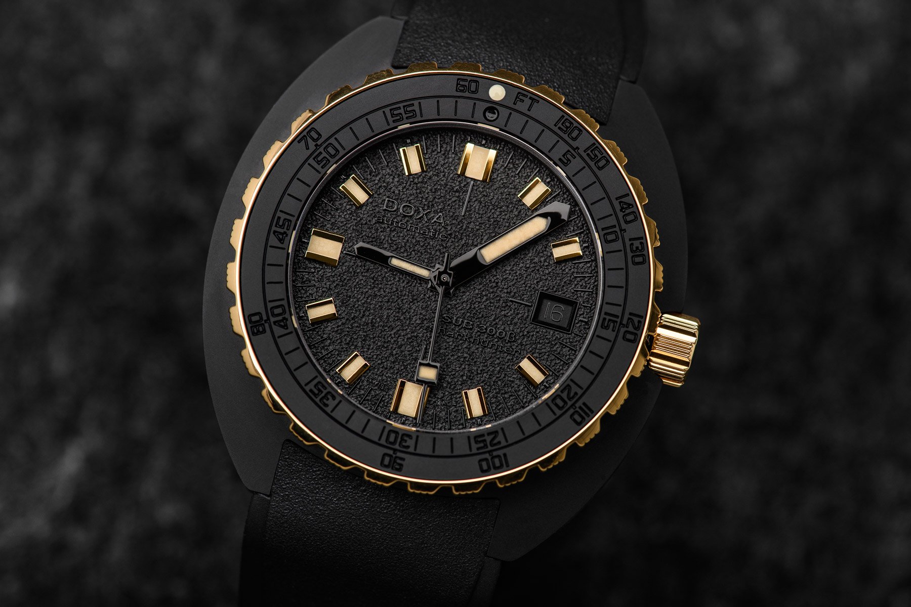 Doxa Introduces The Stealthy And Super Chic Sub 300? Sharkhunter
