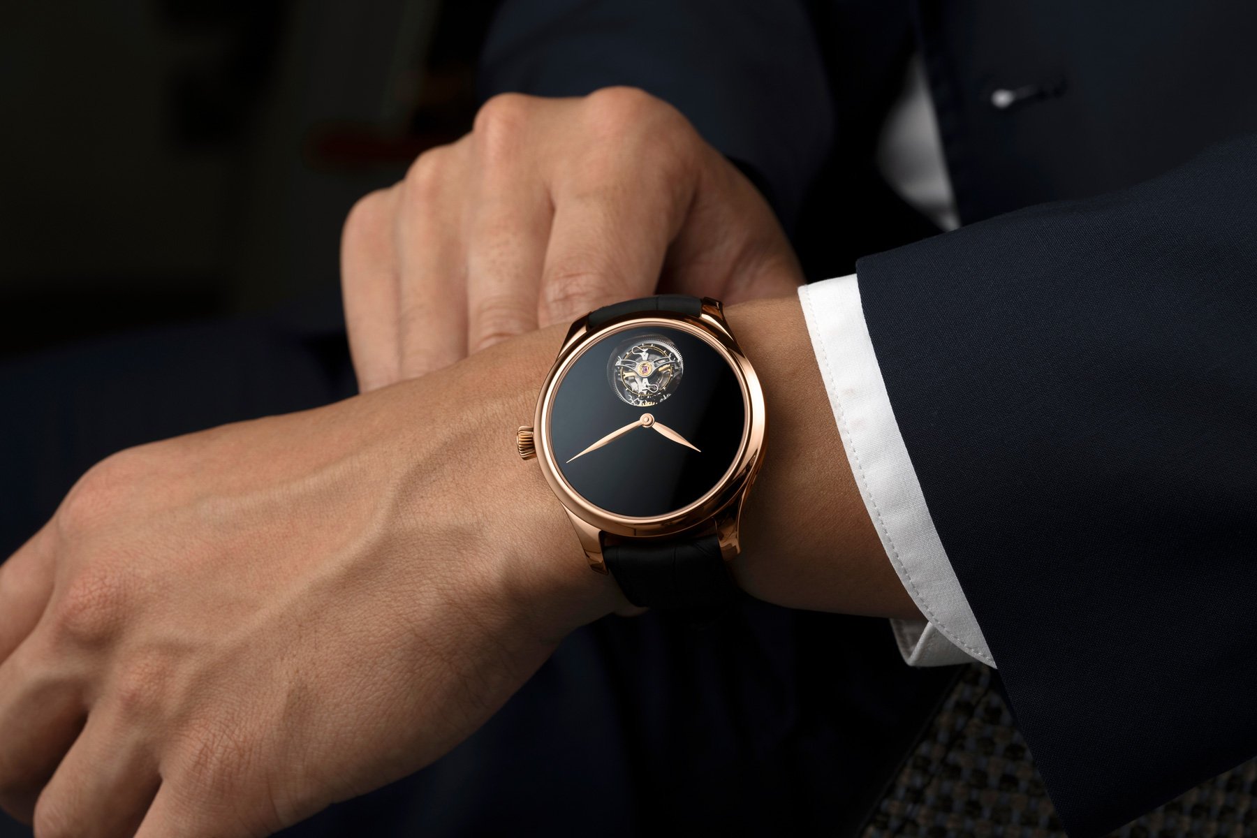 H. Moser & Cie. Endeavour Concept Tourbillon Vantablack
