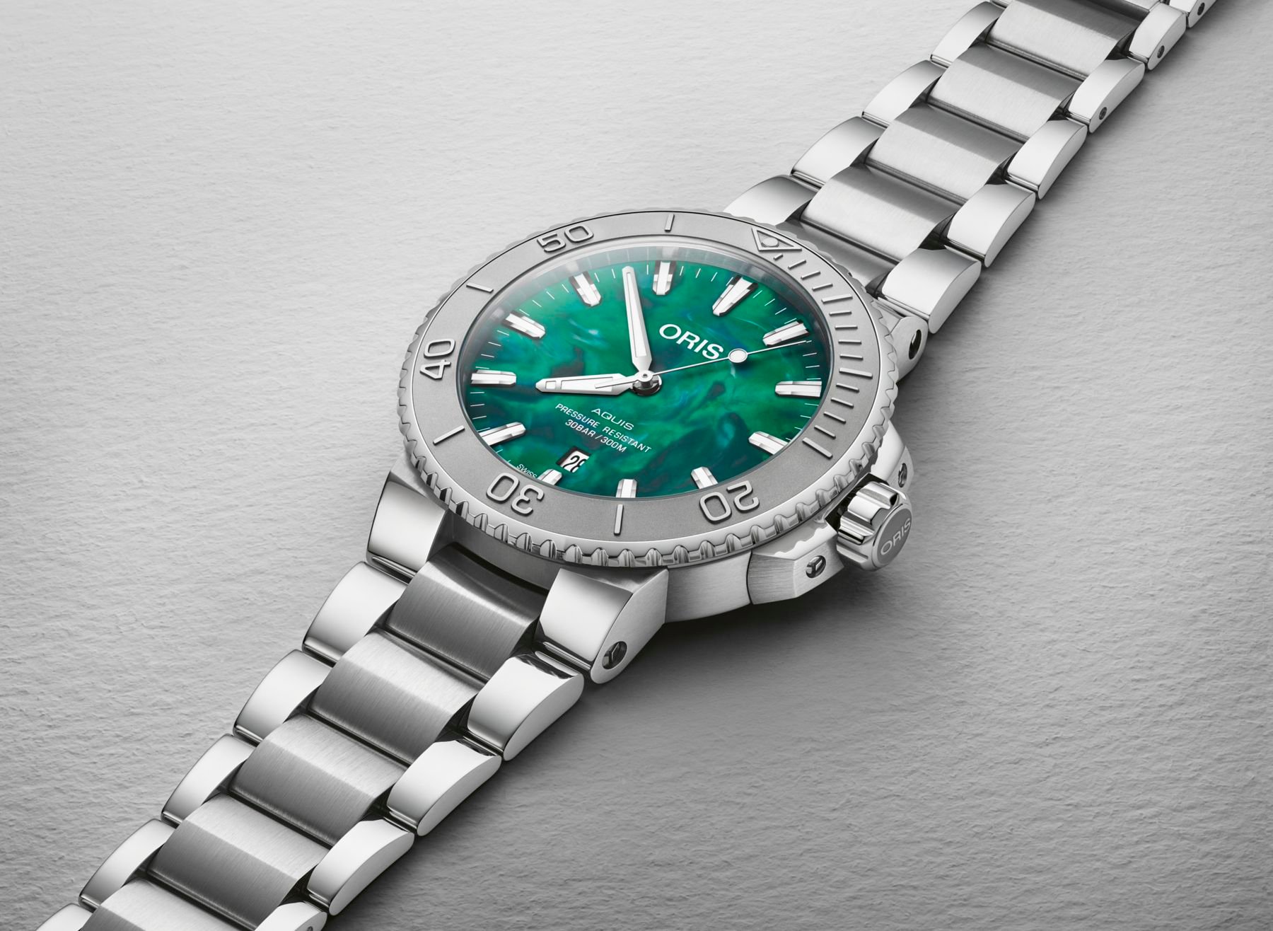 Introducing: Oris × Bracenet Aquis Date Dive Watches