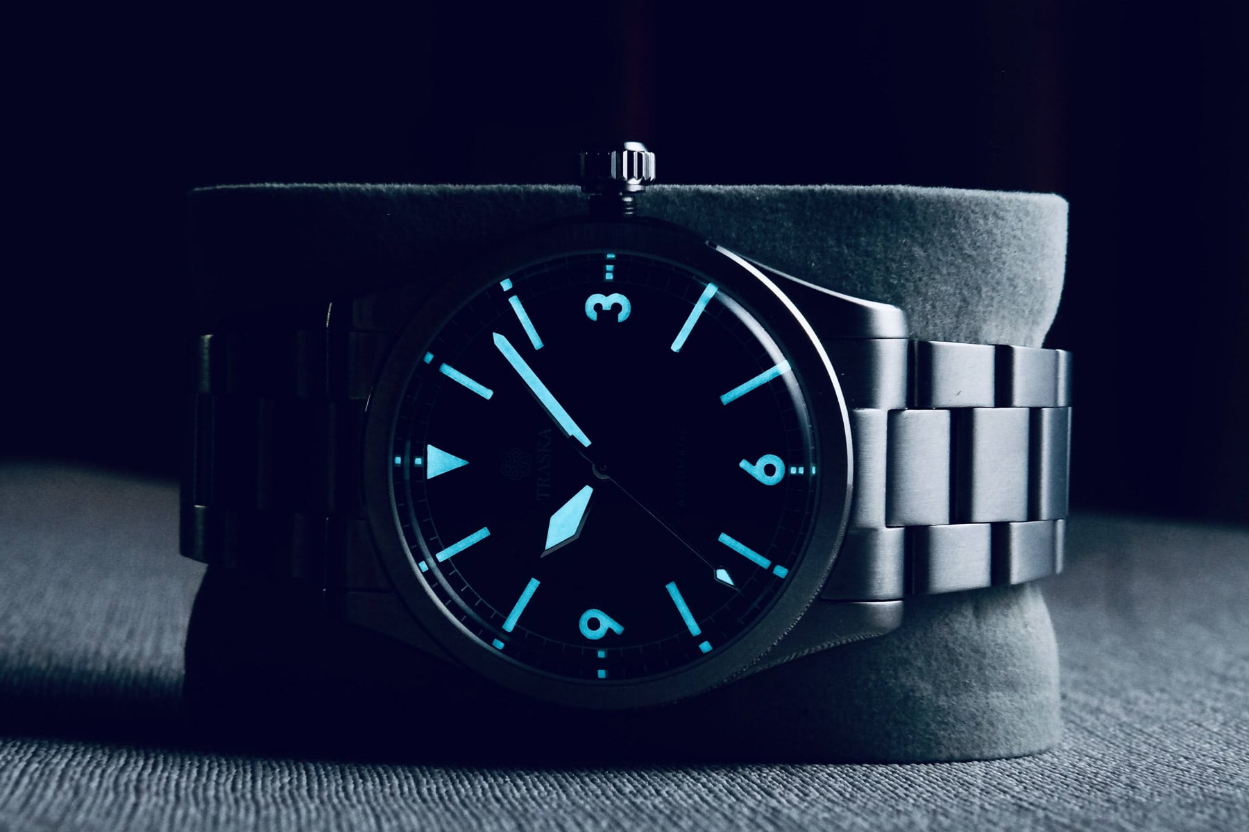 【F】 A Closer Look At Traska Watches