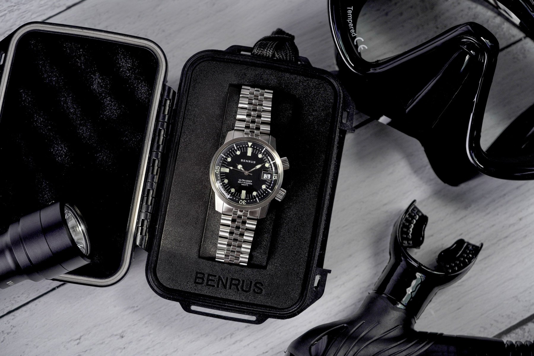 The 1960s Fan-Favorite Benrus Ultra-Deep Returns