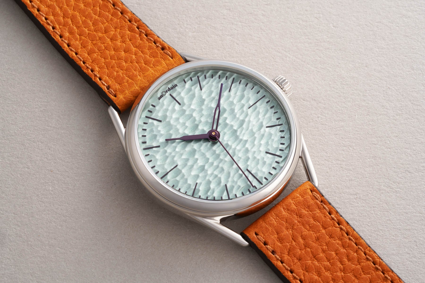 anOrdain Model 3 Method Lichen flat-lay