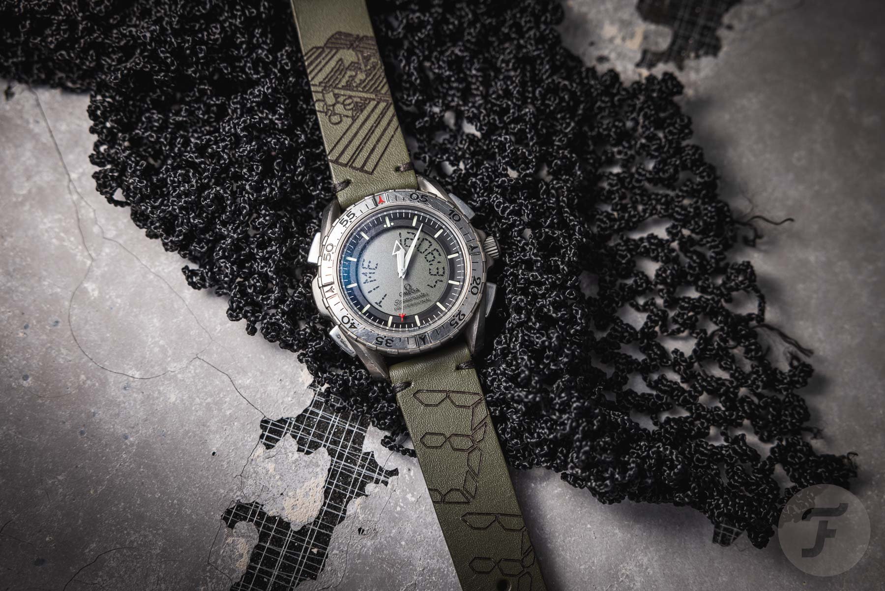 Omega mars watch x33 deals