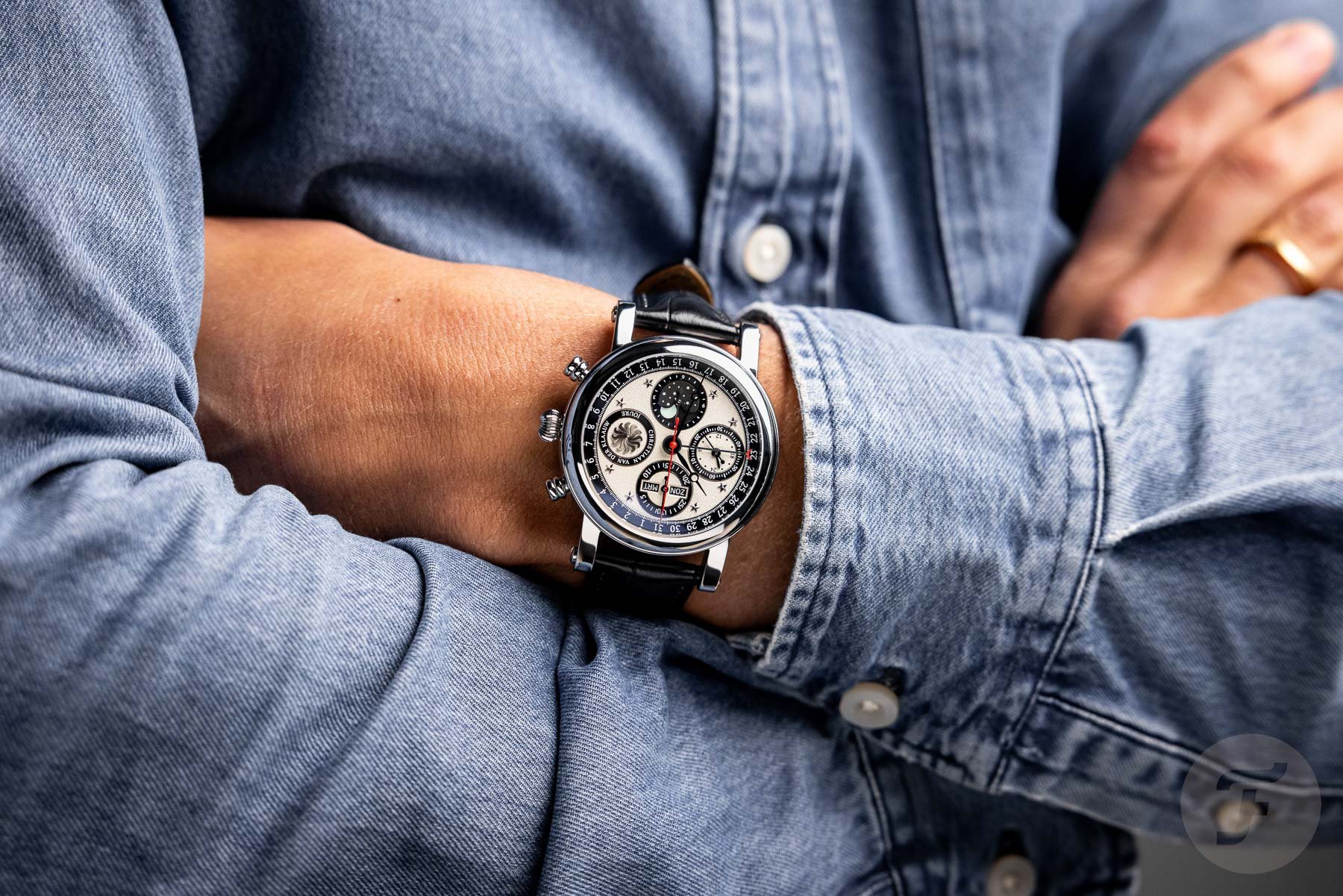 HandsOn Ace Jewelers × Christiaan Van Der Klaauw stAriadne