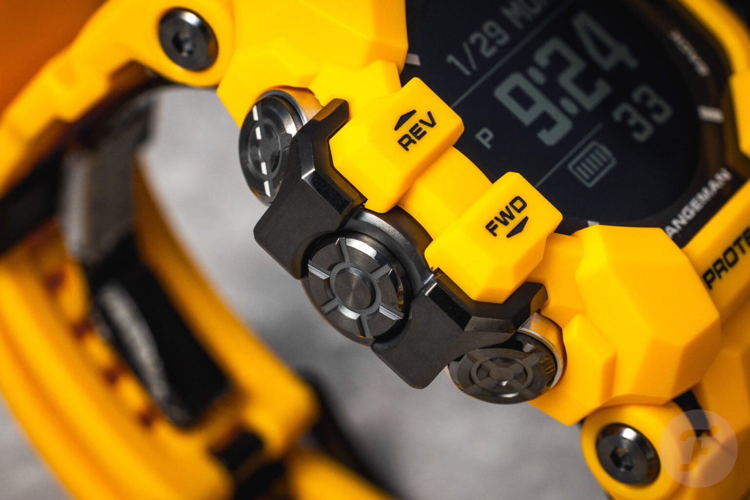 【F】 Hands-On With The Redesigned Casio G-Shock Rangeman