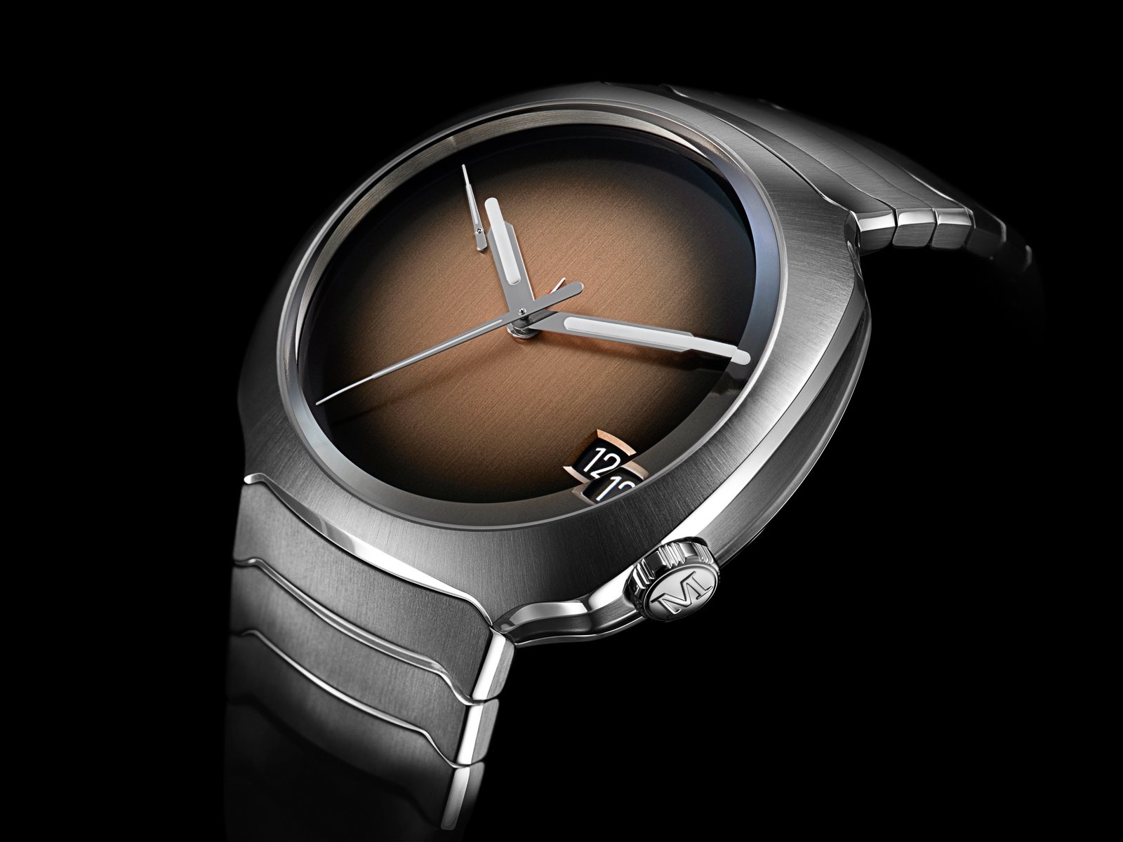 H. Moser & Cie. Streamliner Perpetual Calendar Smoked Salmon
