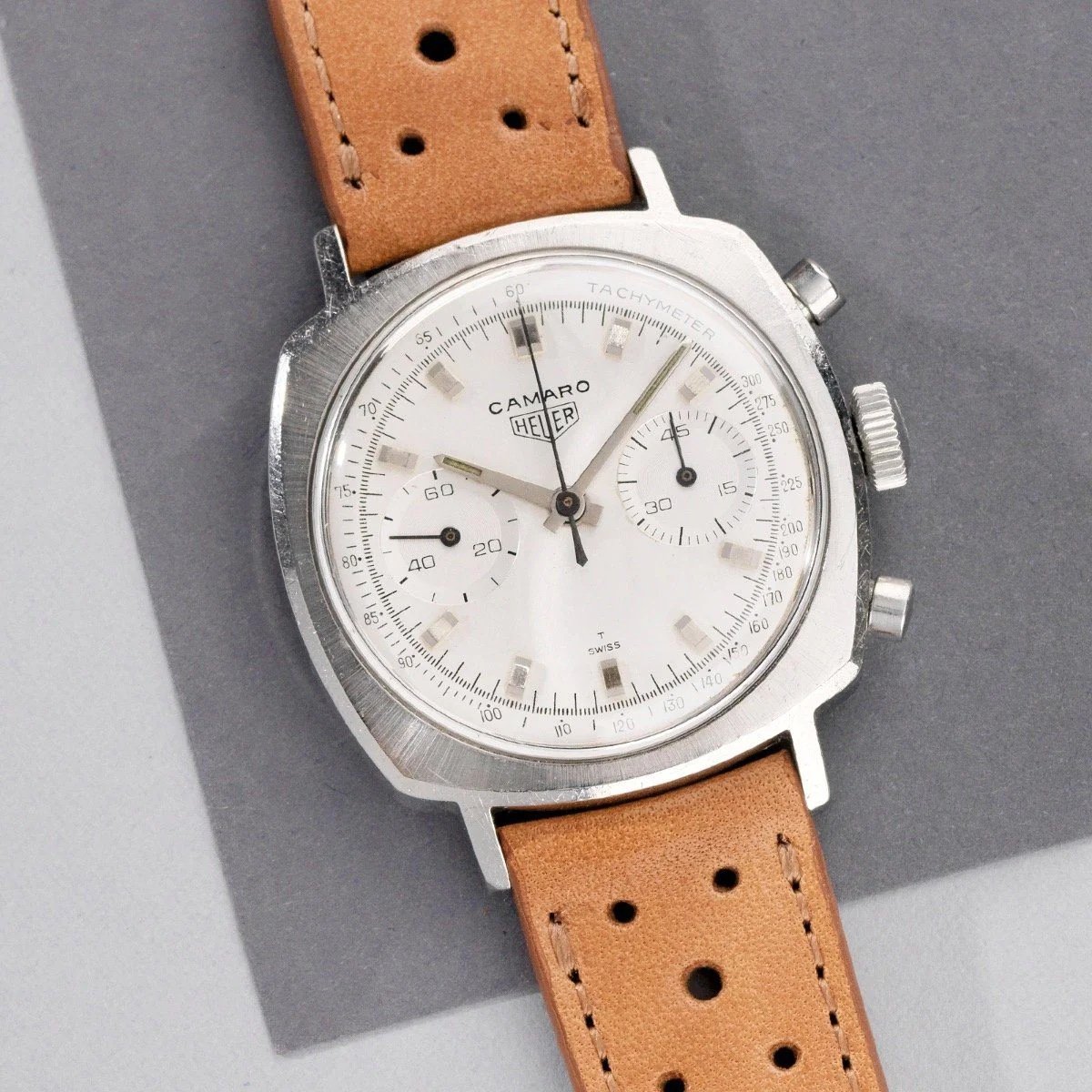 Pre-owned sleeper watches Heuer Camara ref. 9220