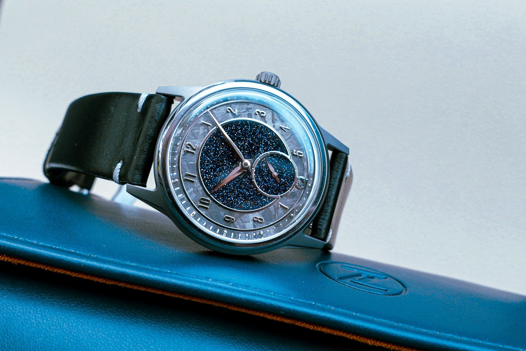 F】 Hands-On: The Zelos Nova 37mm Tantalum