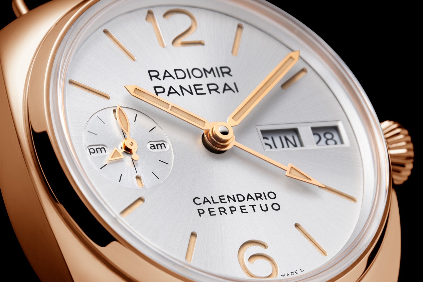 From Prototype To Perpetual Calendar: The Panerai Radiomir Perpetual Calendar GMT Goldtech PAM01453