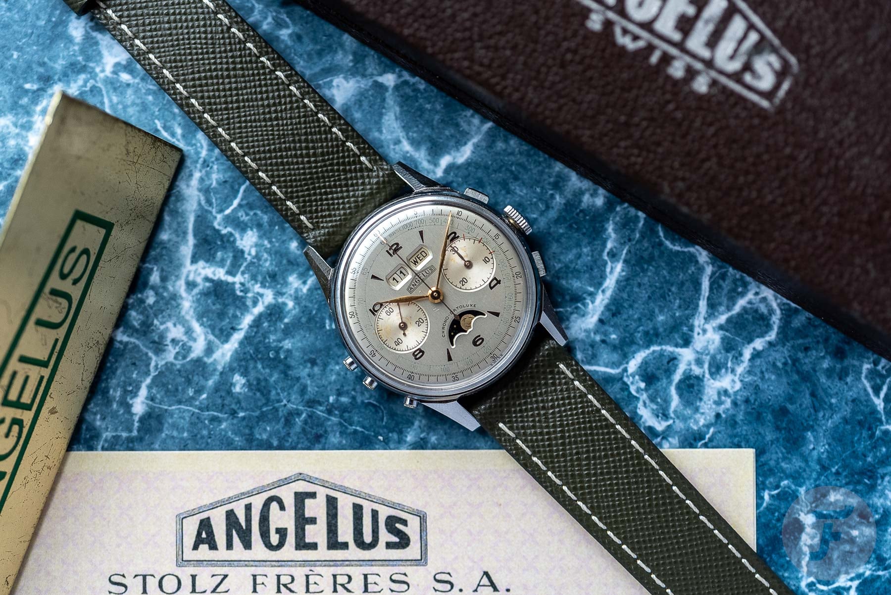 Behold The Magnificent Angelus Chrono-Datoluxe