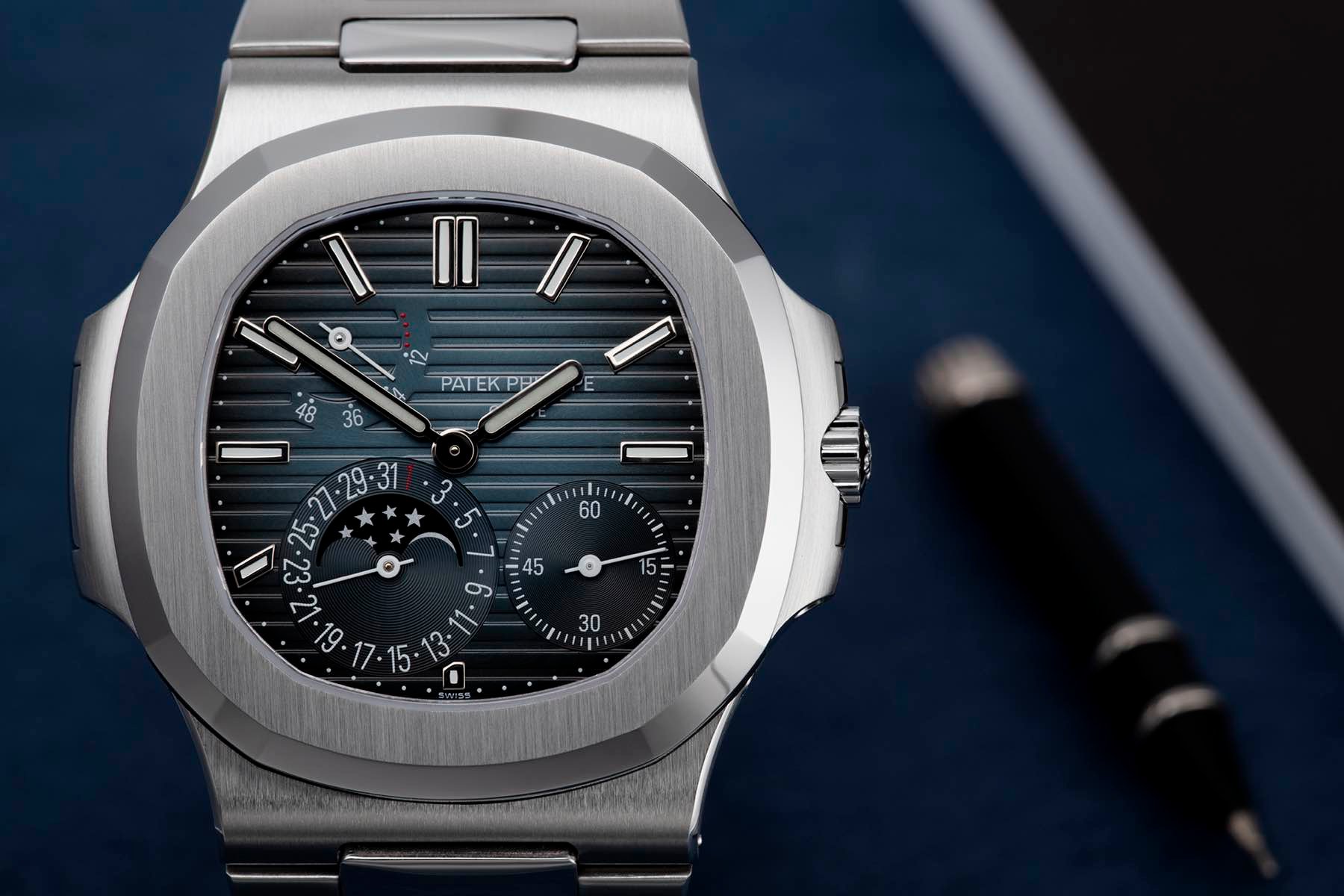 Patek Philippe Silently Discontinues The Nautilus 5712/1A - What Does This Imply?