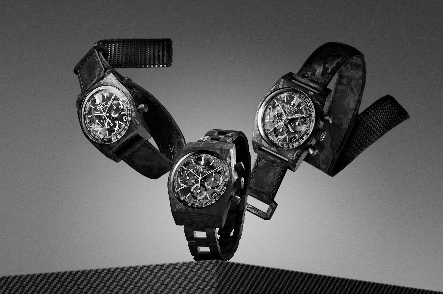 Zenith × Revolution Chronomaster Revival A3818 "Cover Girl Carbon" three straps