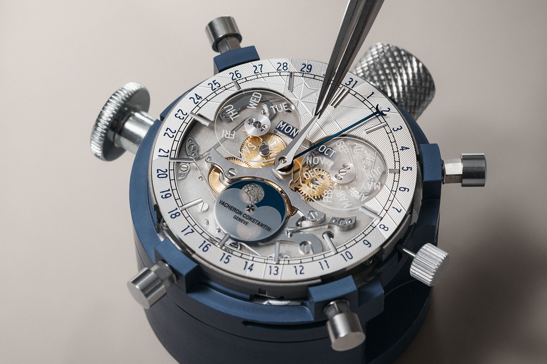 setting hands on the Vacheron Constantin Traditionnelle Complete Calendar Openface dial