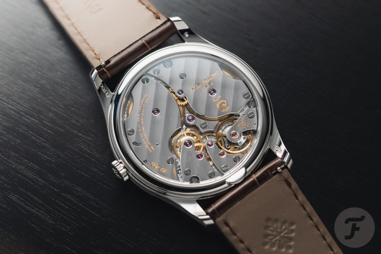 【F】Hands-On With The Patek Philippe Calatrava 6196P