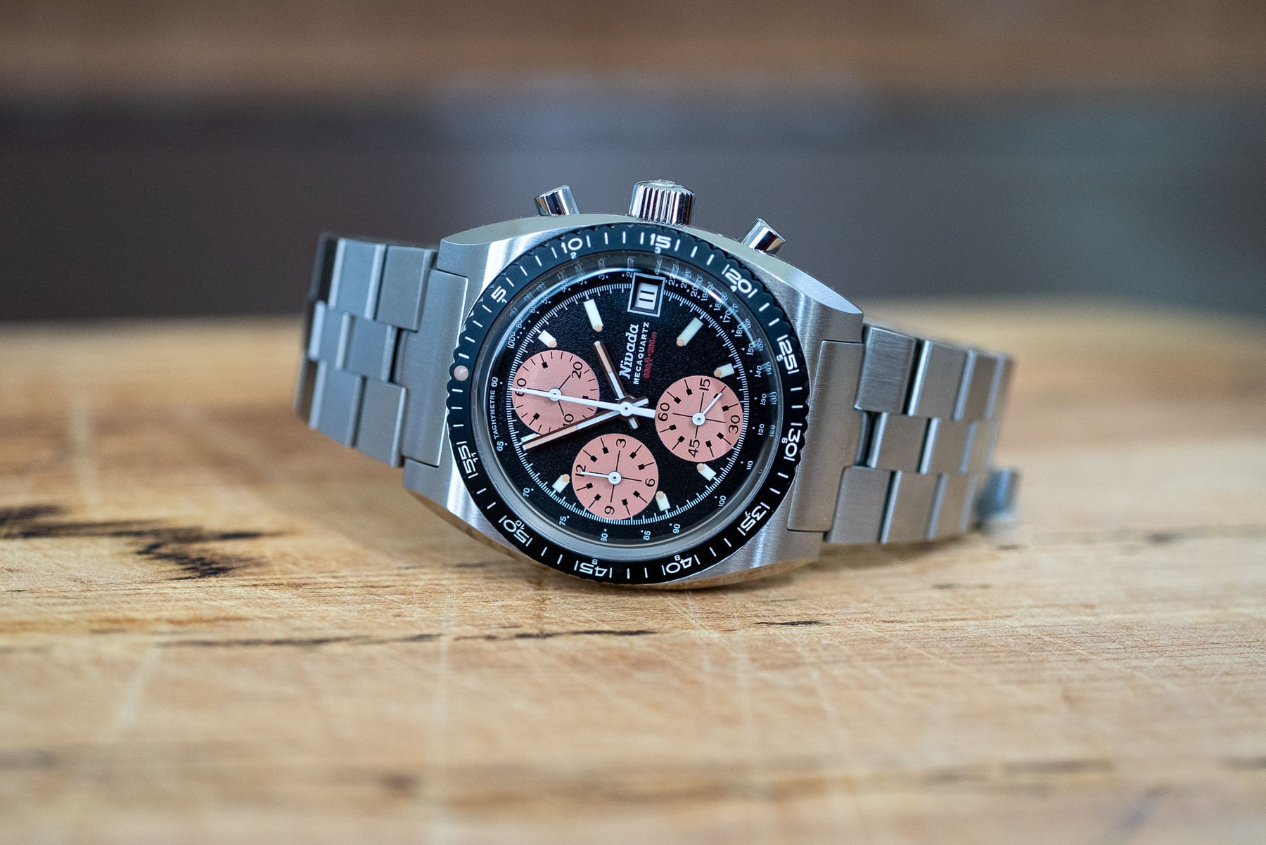 Hands-On: Nivada Grenchen Chronosport Mecaquartz Salmon