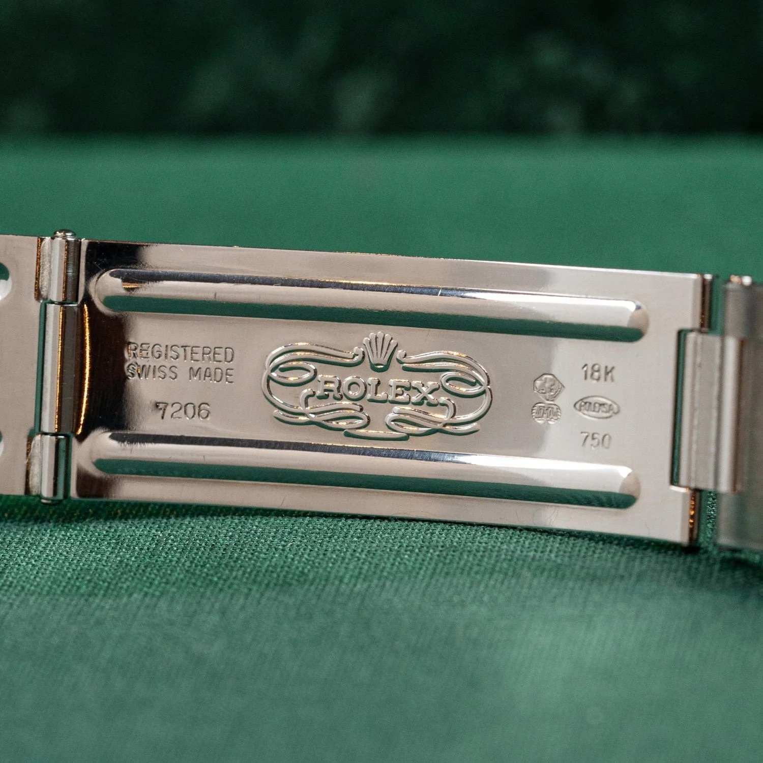 Rolex dateJust Ref. 16019 Burl Wood Dial, Clasp