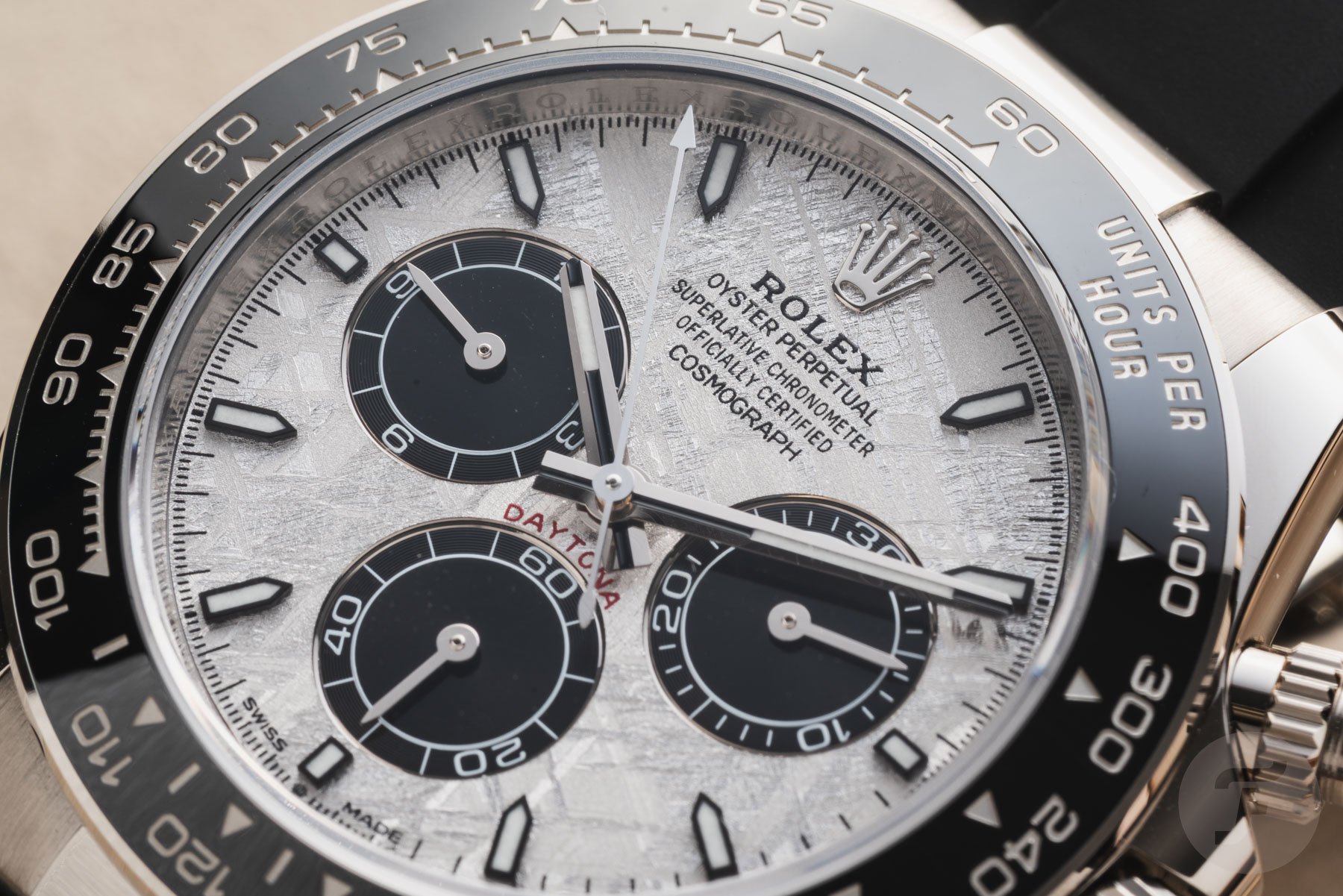 Rolex-New-Meteorite-Dialed-Daytona-Models-8.jpg