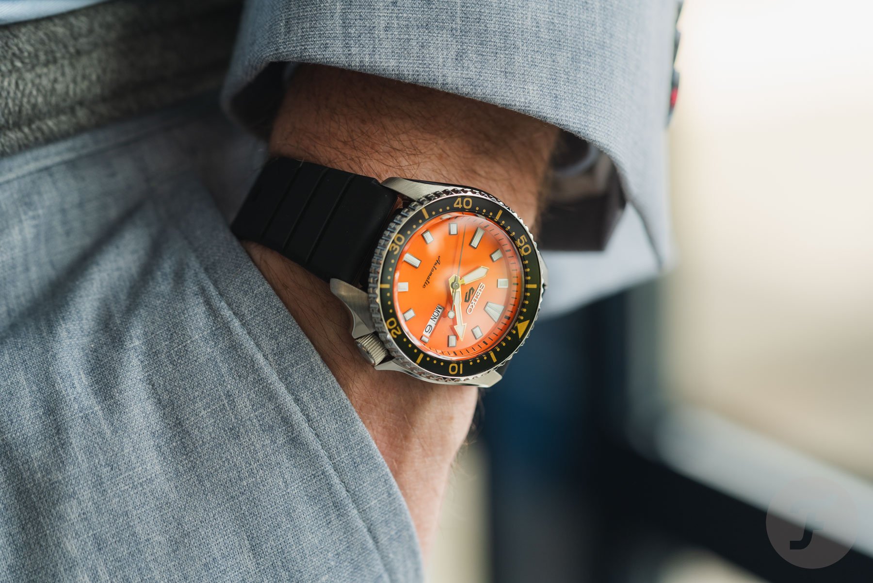 Seiko SRPL89 pocket shot