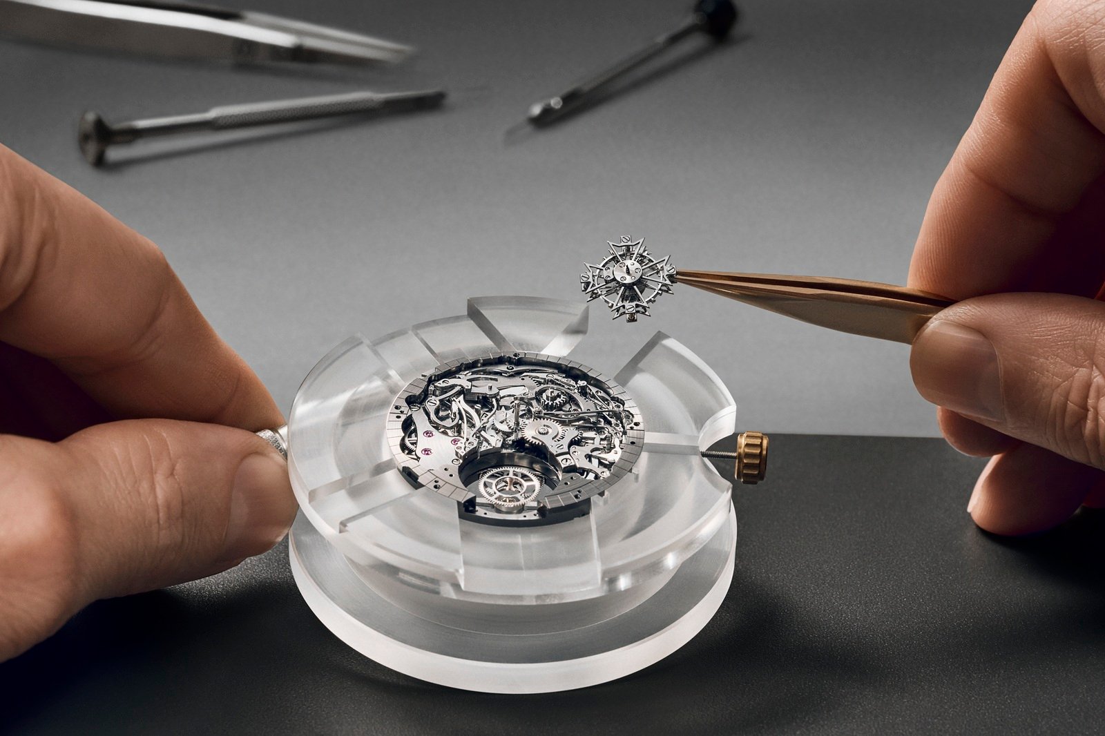 installing tourbillon cage of the Vacheron Constantin Overseas Grand Complication Openface