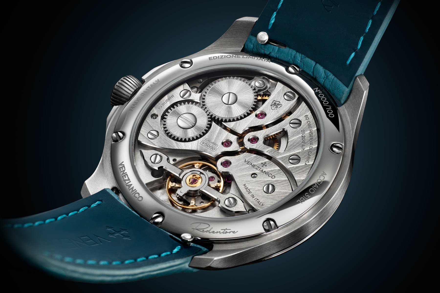 Venezianico Redentore Utopia case back and V5000 movement
