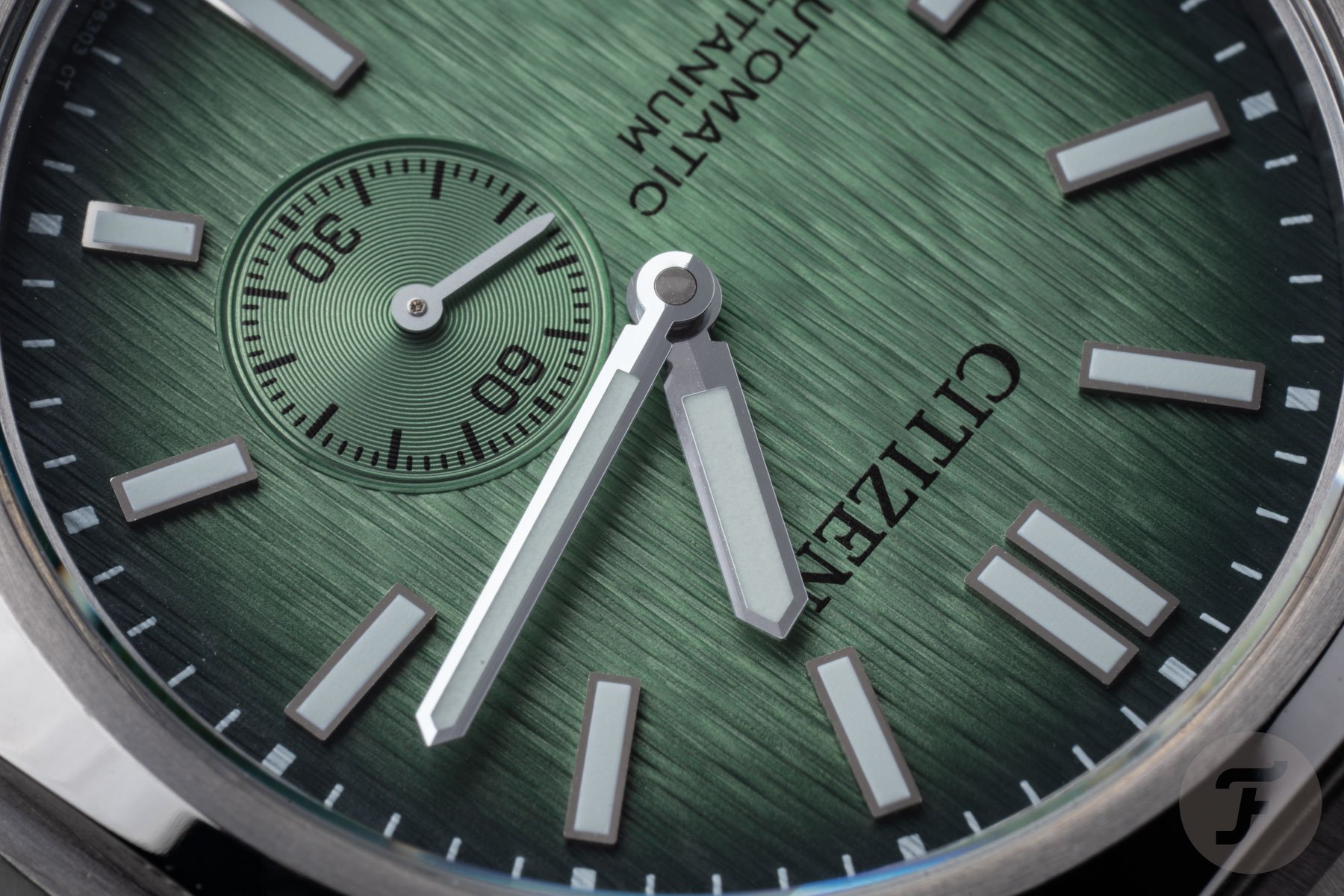 Citizen Zenshin 60 Automatic dial up close