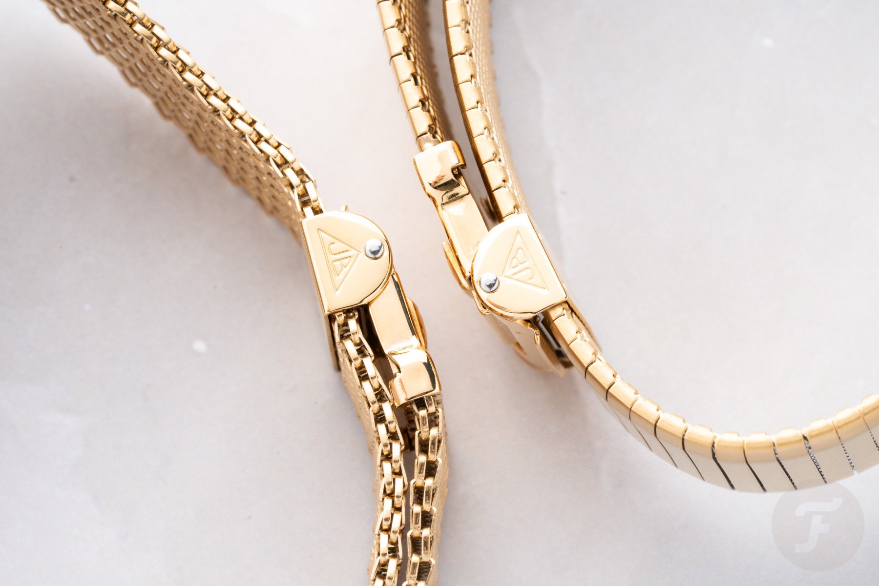 Gold-plated Forstner Komfit mesh and military bracelet