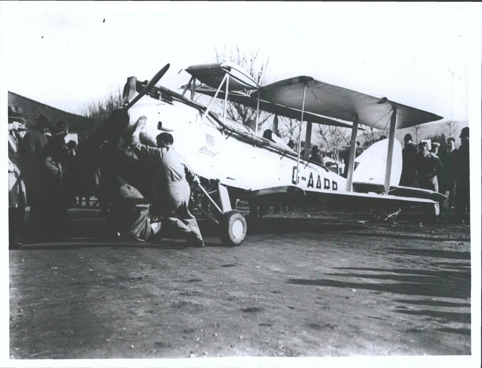 How A Smiths Dash Clock Helped A Pioneering Pilot Traverse The World