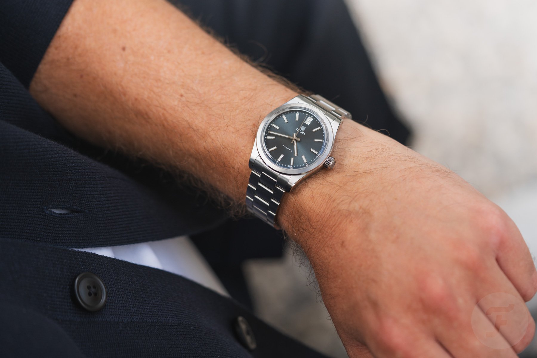 Wrist Trusca Commuting 38