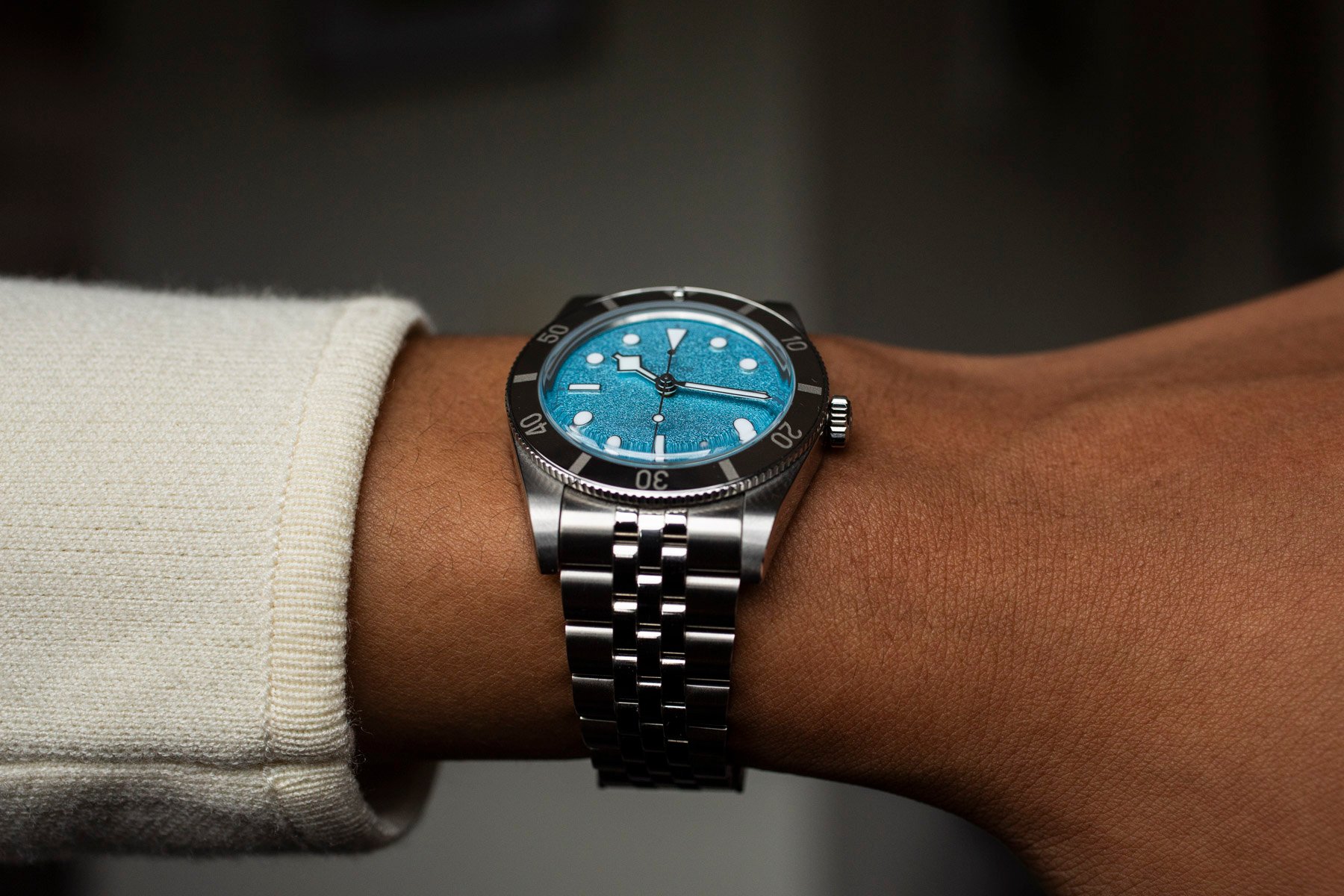 Tudor Black Bay 54 "Lagoon Blue" I tilted my back towards my wrist 
