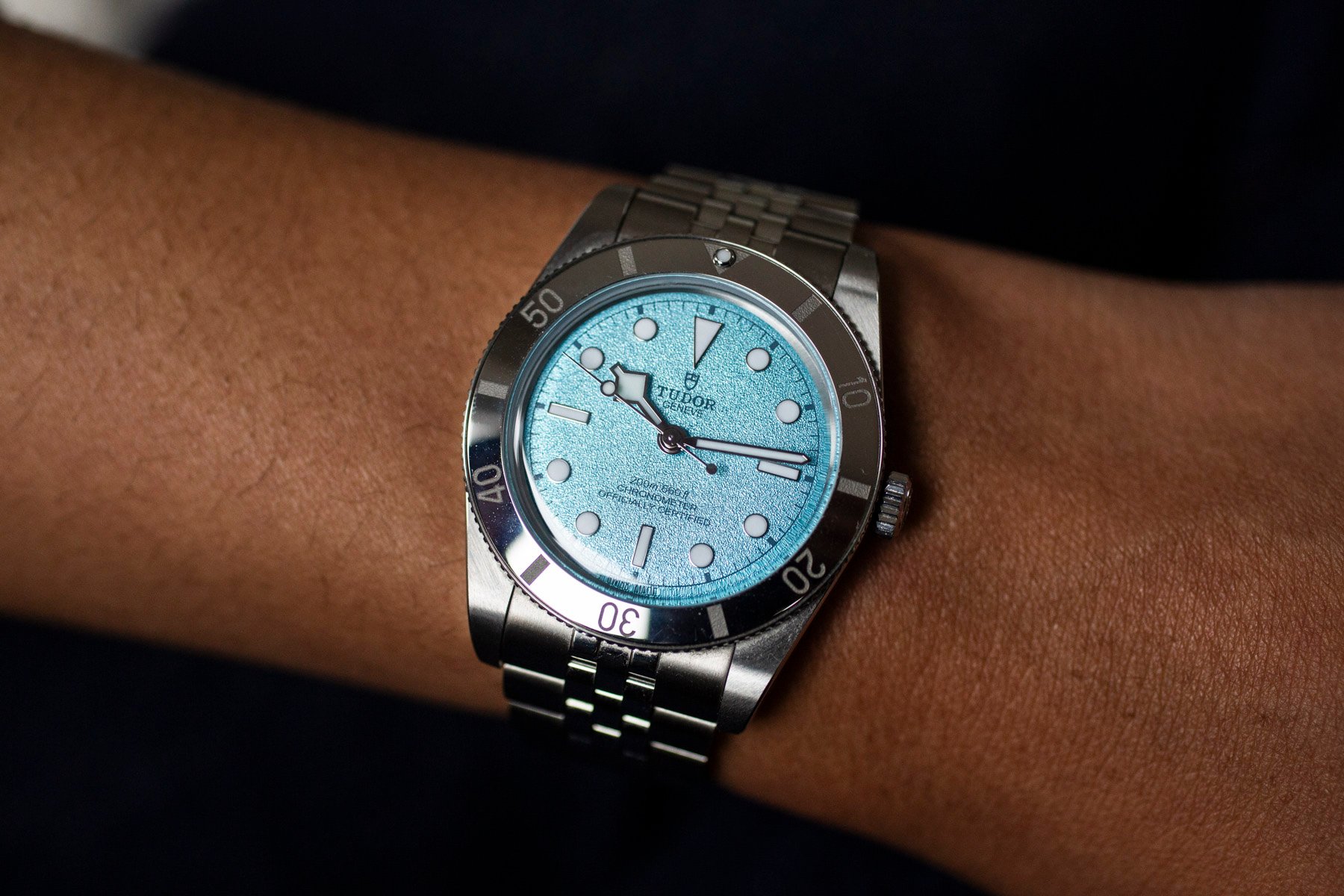 Tudor Black Bay 54 "Lagoon Blue" There are 5 rows of bracelets on the wrist 