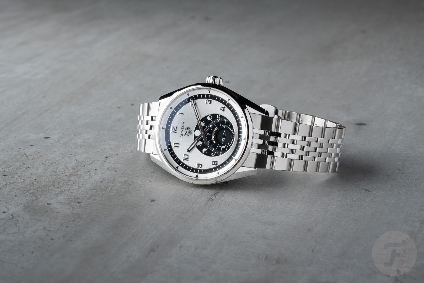The Elegenat Watch is located at Rise Tag Heuer Currera 