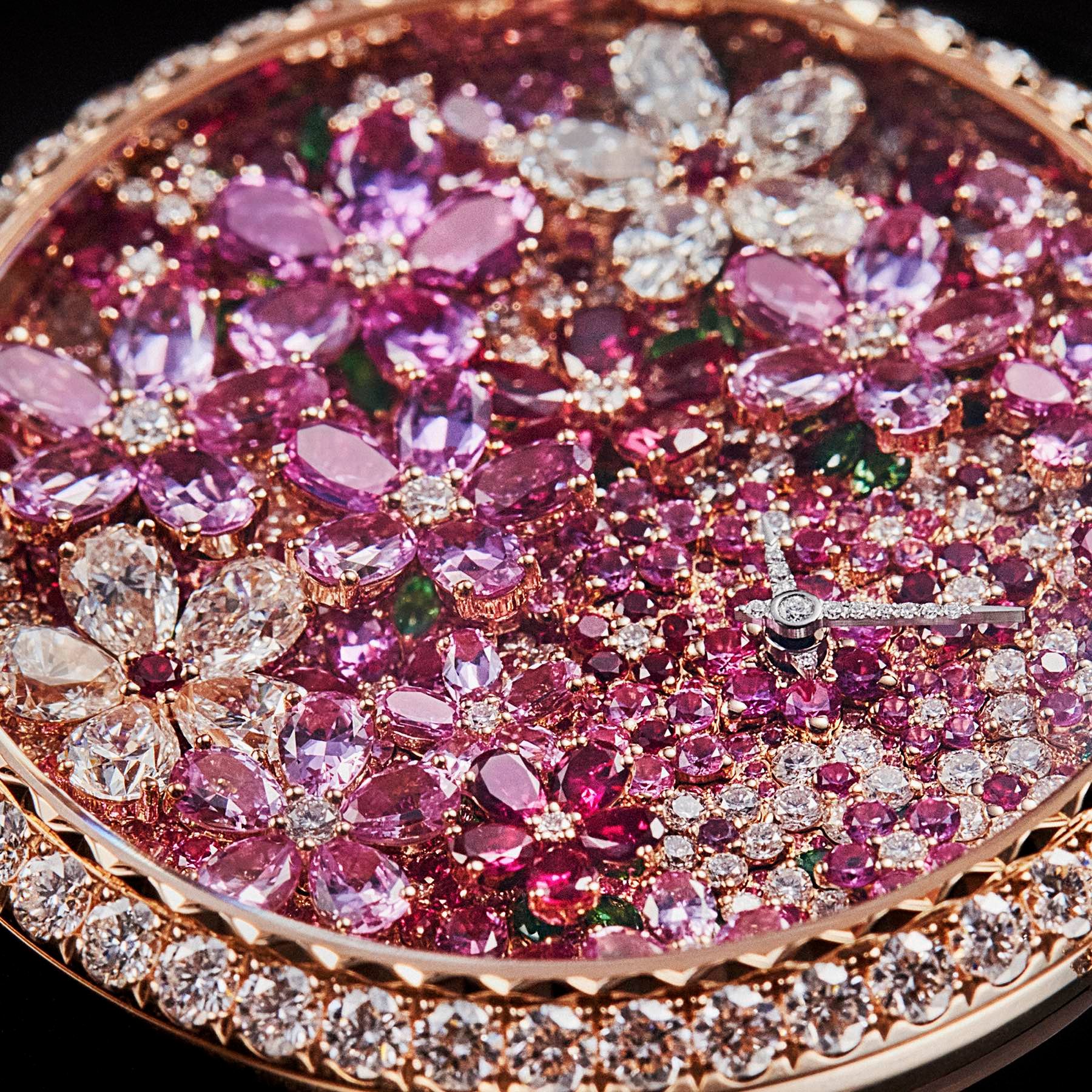 Dior Montres La D de Dior Buisson Couture dial up close