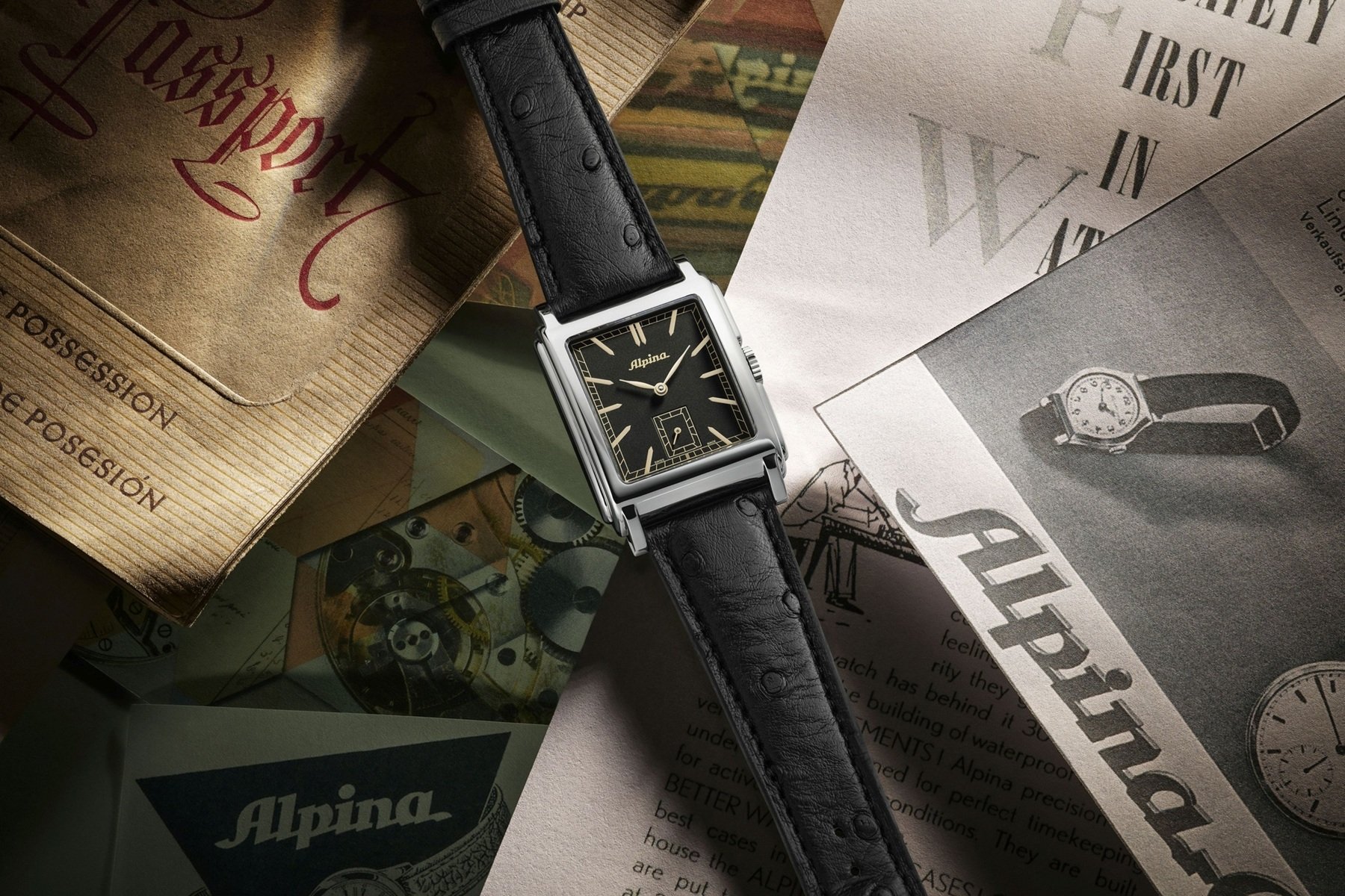 Flat lay of the new Alpiner Heritage Carrée Automatic Edition Europe