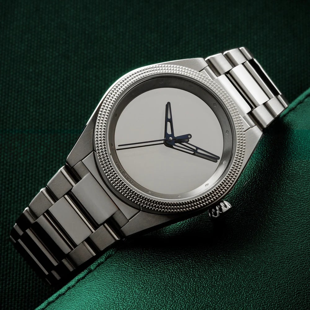 Isotope Flyway Fata Morgana on side, crown down