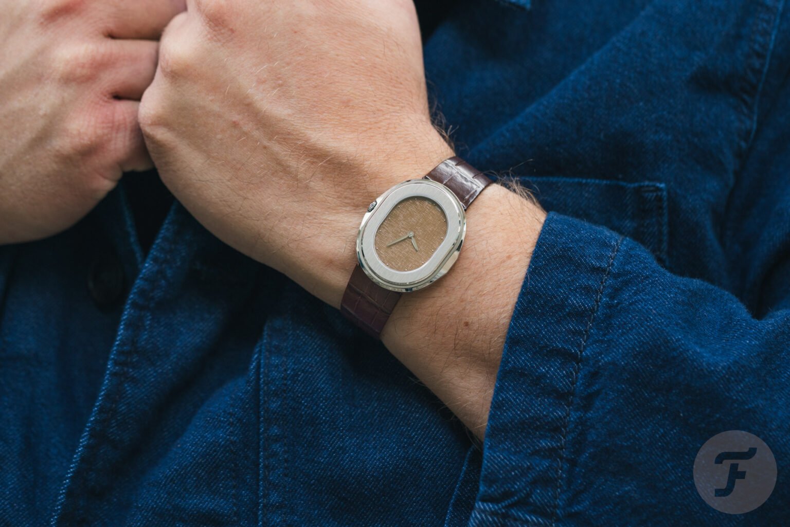 serica-introduces-the-parade-ref-1174-linen-series