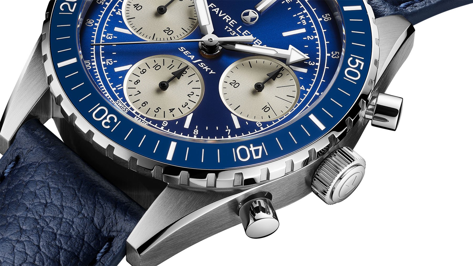 blue-dial Favre Leuba Sea Sky Revival bezel, lug, crown, and pushers