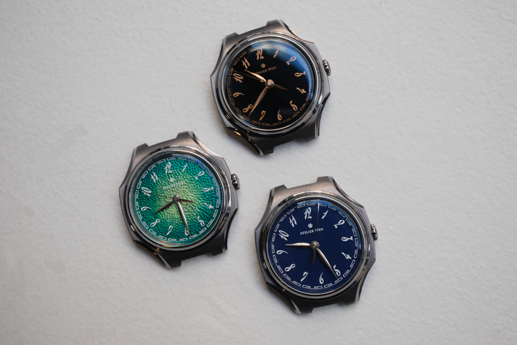 Atelier Wen Inflection trio, heads only