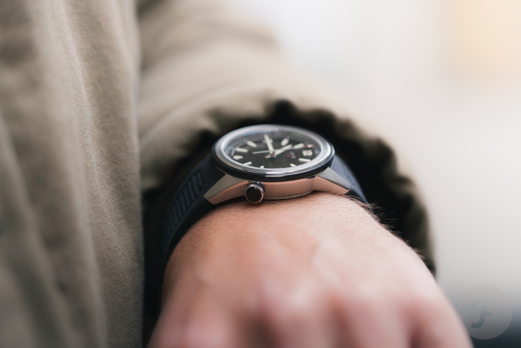 AVI-8 CVRT 3775A profile on wrist