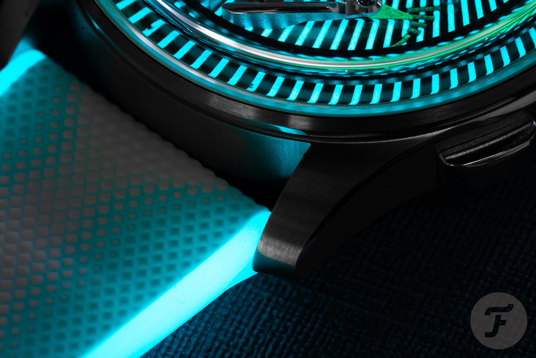 Christopher Ward C1 Bel Canto Lumière dial and strap, up close, lume shot