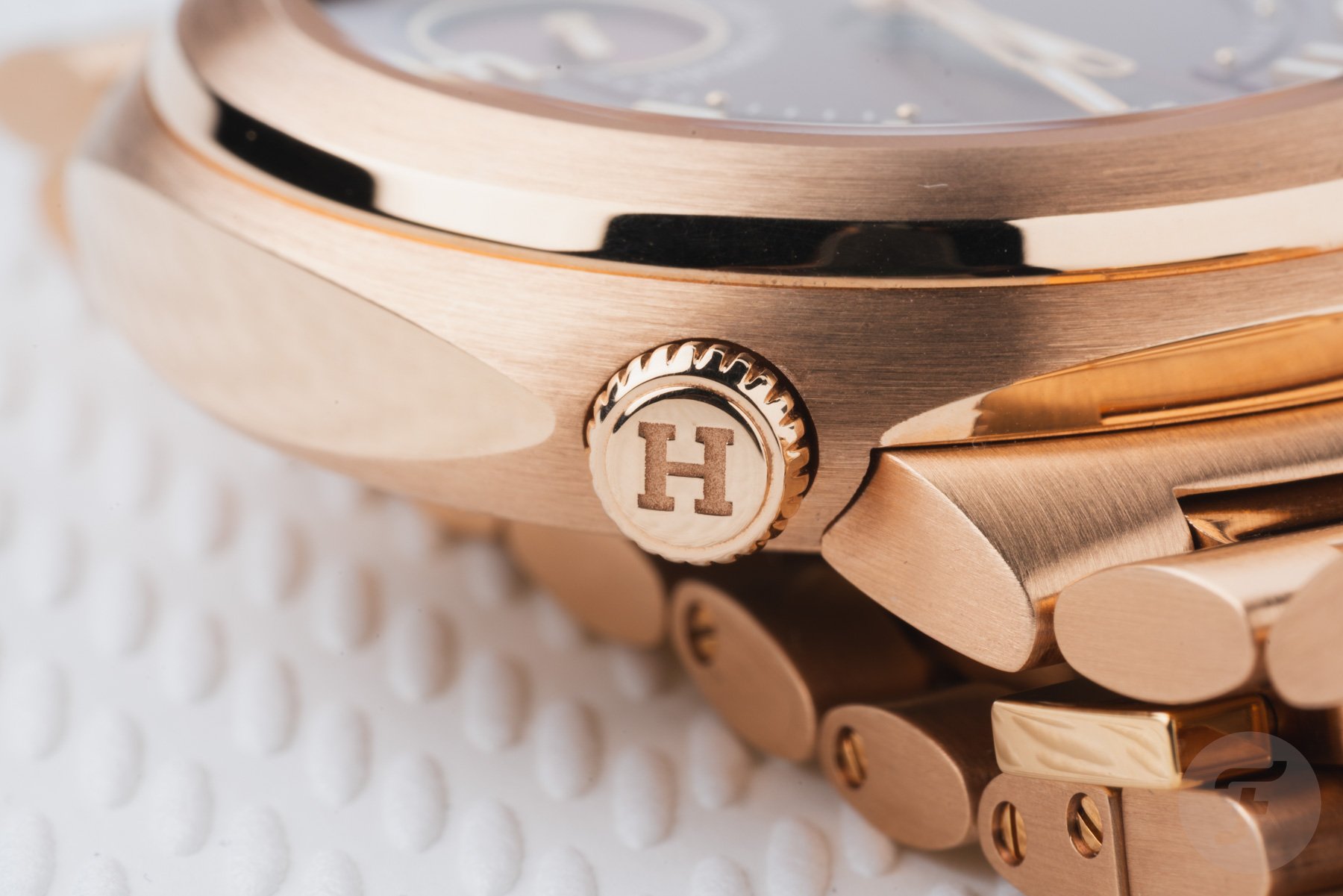 Hermès Cut Le Temps Suspendu crown