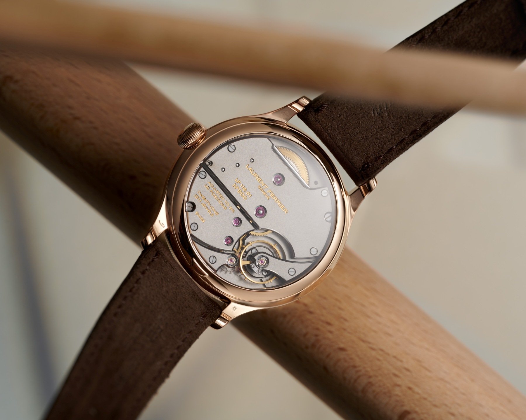 Case back of the Laurent Ferrier Classic Origin Beige
