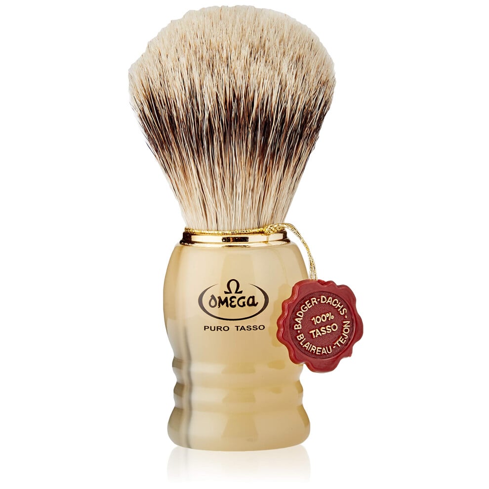 Omega silver-tipped badger brush